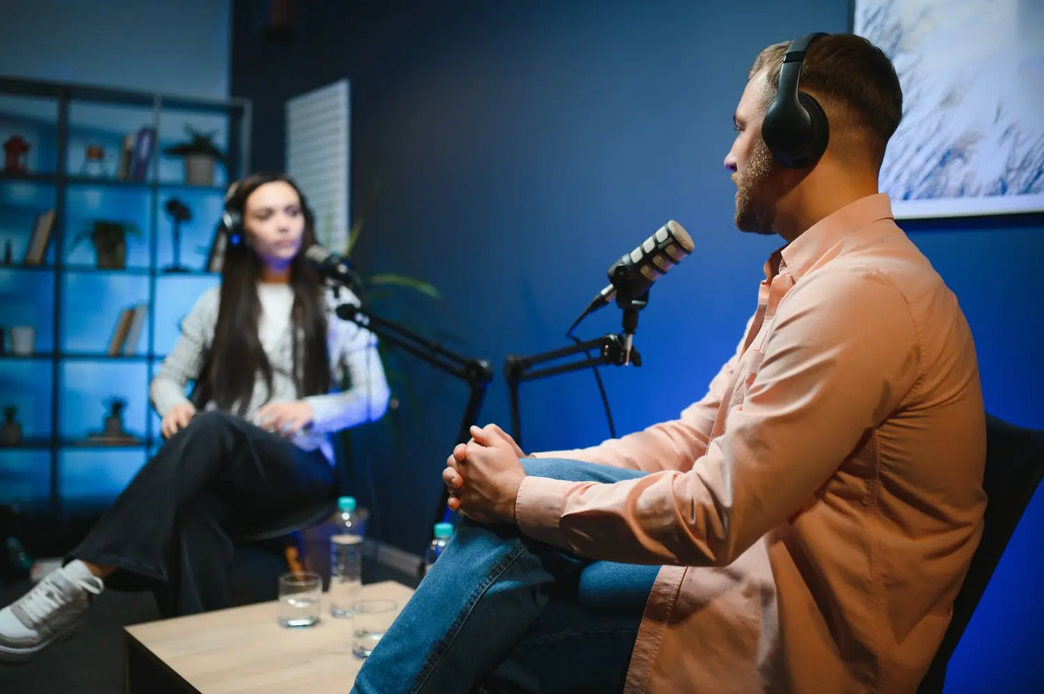 Które podcasty warto słuchać po polsku w wolnym czasie